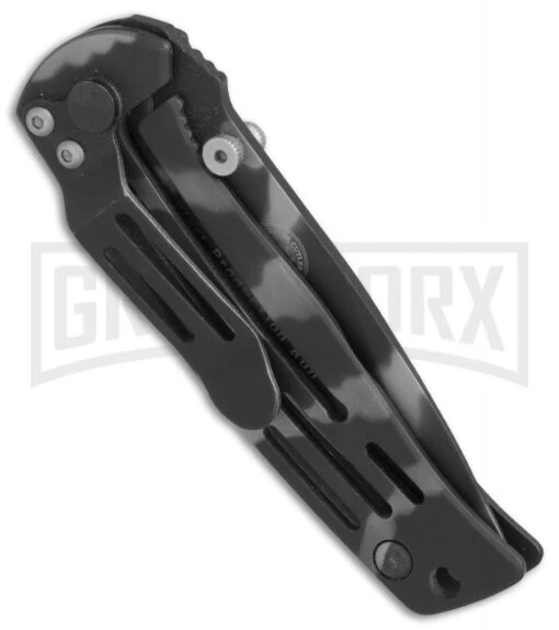 Smith & Wesson Camo Baby Frame Lock Manual Folding Knife - Urban Camo Plain -AKC Knife Shop Smith Wesson Baby Urban urban camo camo BHQ 75358 er side large