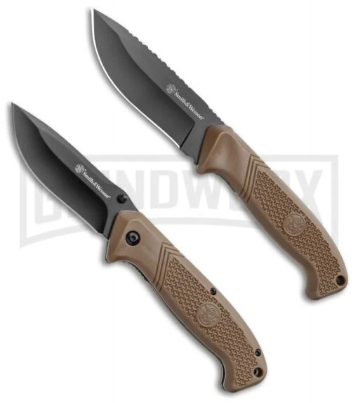 Smith & Wesson Knife 2-Piece Combo Set - Fixed & Folder 1122655 -AKC Knife Shop Smith Wesson MP Knife 2 Piece Combo Set 1122655 BHQ 117742 LS Front large