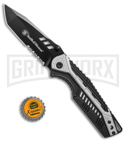 Smith & Wesson SW612S Gray/Black Folding Knife - Black Serr Tanto -AKC Knife Shop Smith Wesson tanto gray black black serr SW612S BHQ 67514 er size large