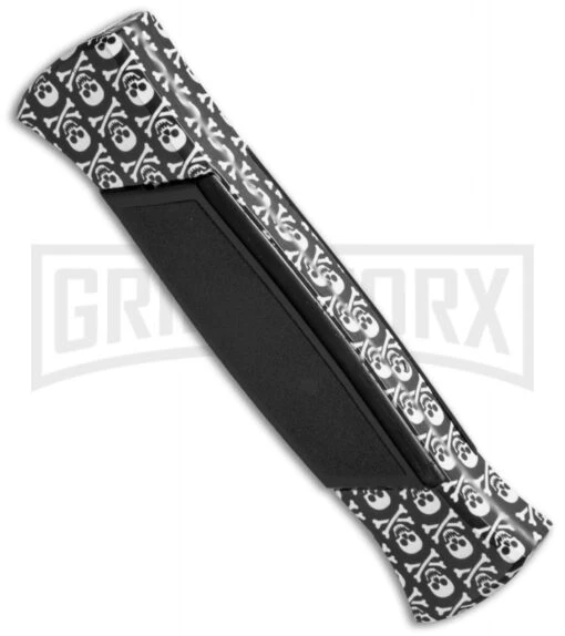 AKC 777 Blackfinger Jolly Roger OTF Automatic Knife - Black Dagger Plain -AKC Knife Shop akc 777 jolly roger black dagger side cm 2 large