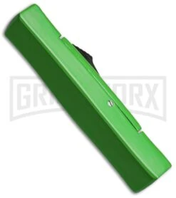 AKC Minion Concord Green OTF Automatic Knife - Satin Plain -AKC Knife Shop akc minion satin flat lime green BHQ dl side large