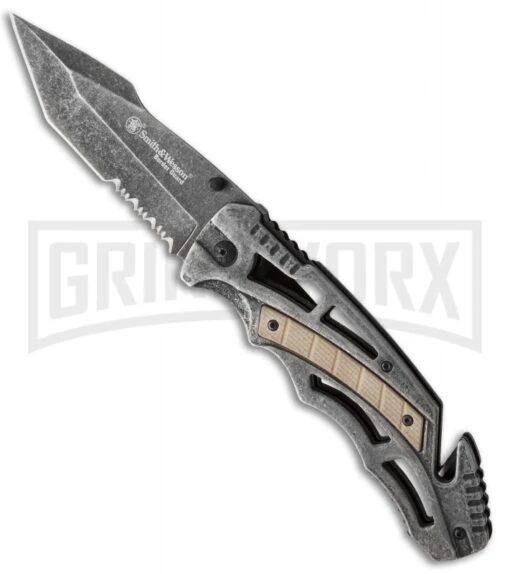 Smith & Wesson Border Guard SWBG8T Folding Knife - Tanto Black Stonewash Serr -AKC Knife Shop smith wesson swbg8ts serrated jm large